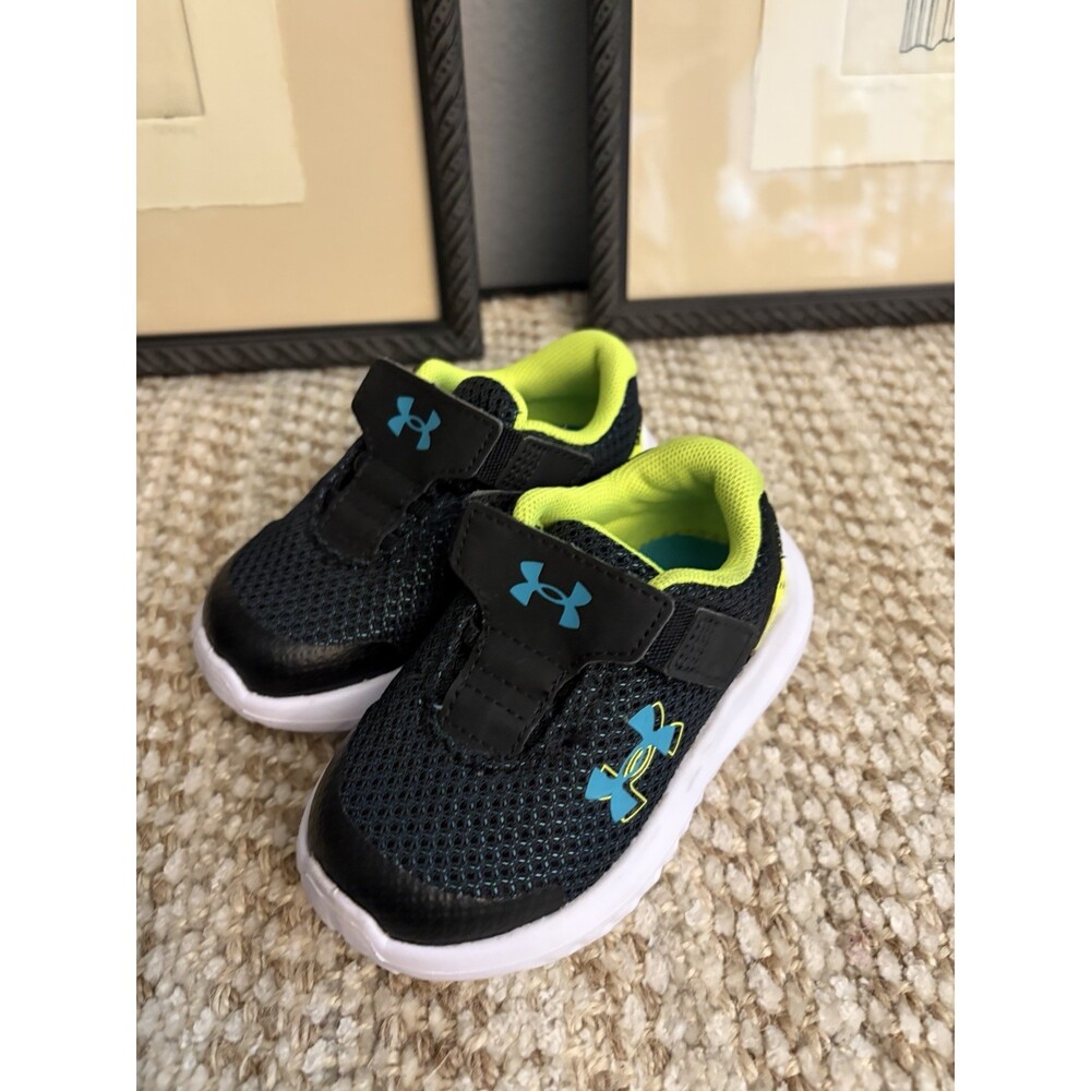 Under Armour BPS Surge 4 AC Lightweight Running 3027104 Boy's Shoes US 5K